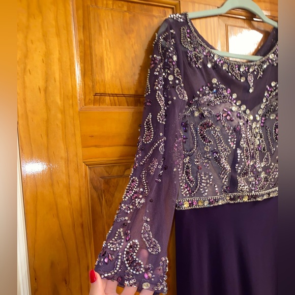 Terani Evening Gown - Picture 4 of 6